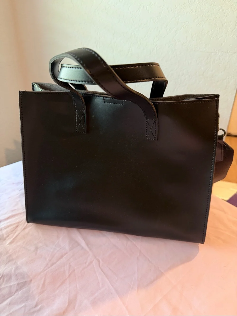 Claudia Canova | Black Leather Tote Bag with Crossbody Strap